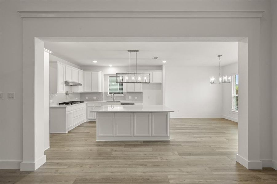 707 Majestic- Kitchen-2