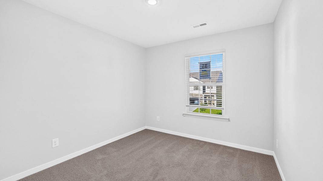 Spacious, unfurnished interior of a new home in Huffman Ridge, Hickory (Image 19).