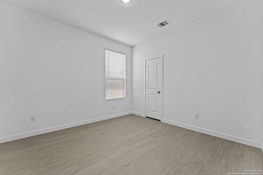 Spacious, unfurnished interior of a new home in Hidden Trails: Coastline Collection, Bulverde (Image 19). Spacious, unfurnished interior of a new home in Hidden Trails: Coastline Collection, Bulverde (Image 19).