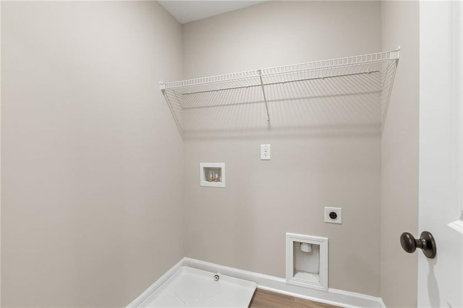 Spacious, unfurnished interior of a new home in River Walk Place, Lawrenceville (Image 20).