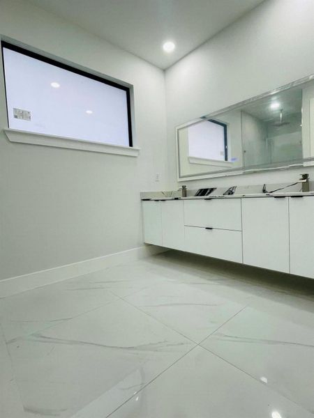 Furnished interior view inside a new home in , Lehigh Acres (Image 7). Furnished interior view inside a new home in , Lehigh Acres (Image 7).