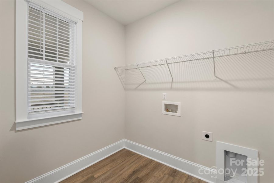 Spacious, unfurnished interior of a new home in Riverwalk, Rock Hill (Image 28).