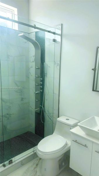 Spacious, unfurnished interior of a new home in , Key Largo (Image 11). Spacious, unfurnished interior of a new home in , Key Largo (Image 11).