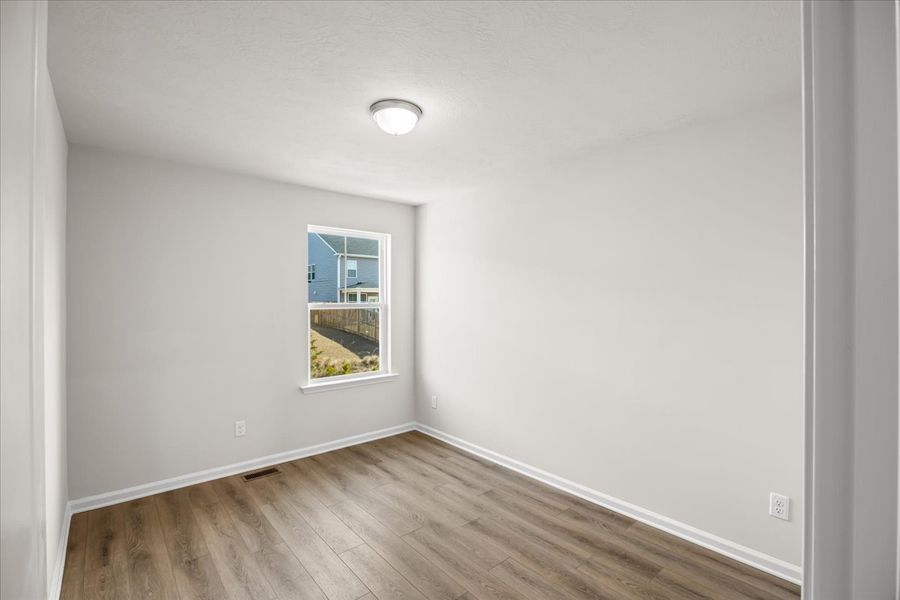 Spacious, unfurnished interior of a new home in Windsor, North Augusta (Image 27).