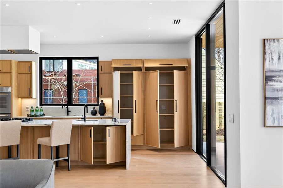 Furnished interior view inside a new home in , Alpharetta (Image 49).
