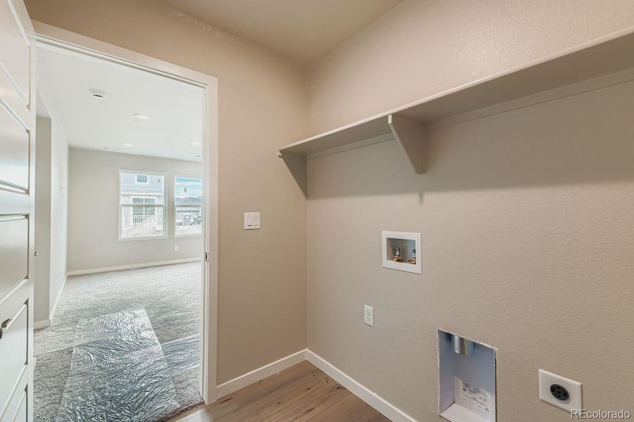 Spacious, unfurnished interior of a new home in Buffalo Highlands – Commerce City, Commerce City (Image 20). Spacious, unfurnished interior of a new home in Buffalo Highlands – Commerce City, Commerce City (Image 20).