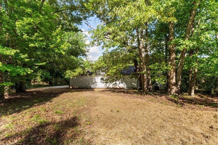 Natural landscape and outdoor views near  in Fairburn (Image 46).