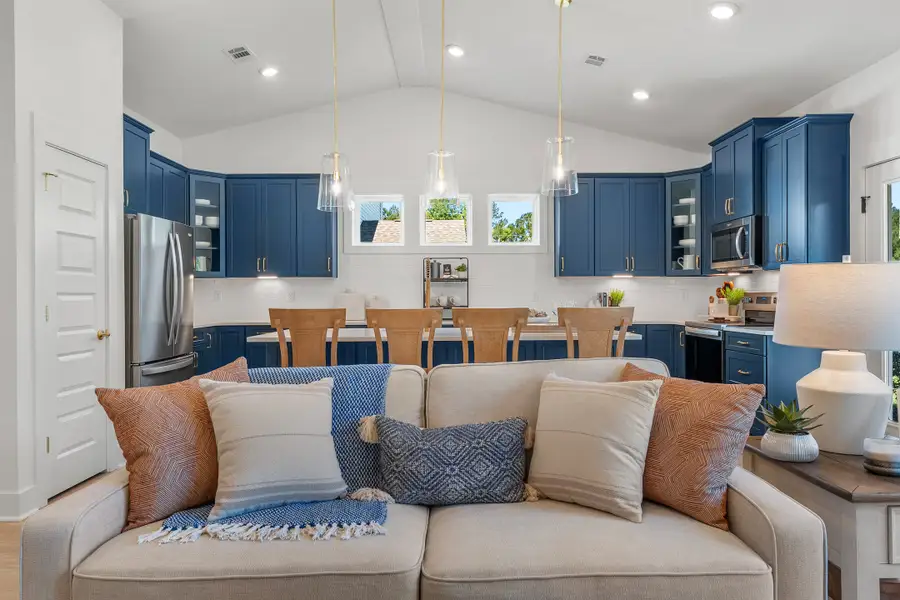 Furnished interior view inside a new home in Somerset, Myrtle Beach (Image 7).