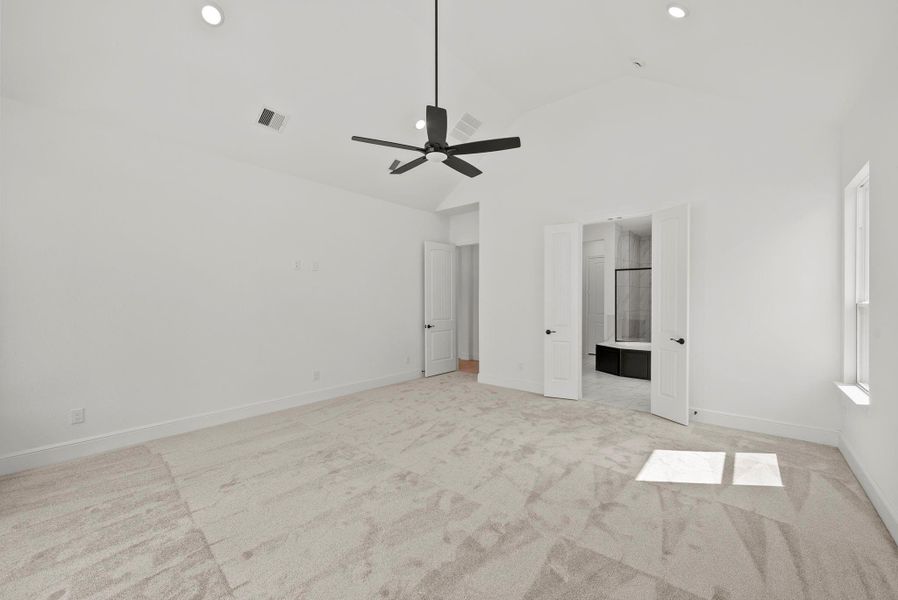 Spacious, unfurnished interior of a new home in Dunham Pointe, Cypress (Image 33).