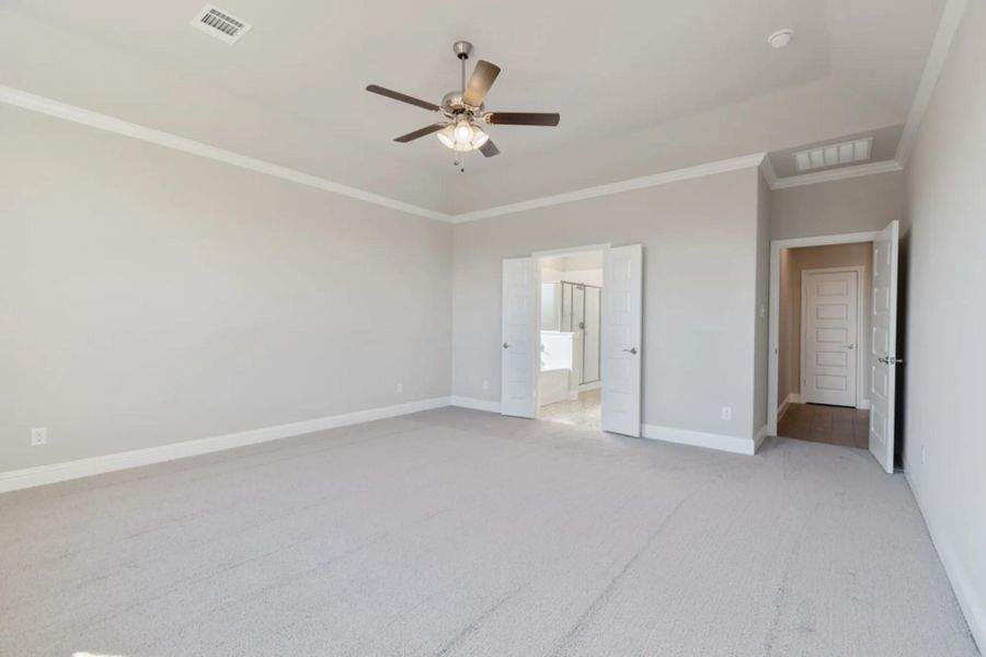 Image 130 representing the Concept 2373 by Landsea Homes in Coyote Crossing, Godley, TX. Image 130 representing the Concept 2373 by Landsea Homes in Coyote Crossing, Godley, TX.