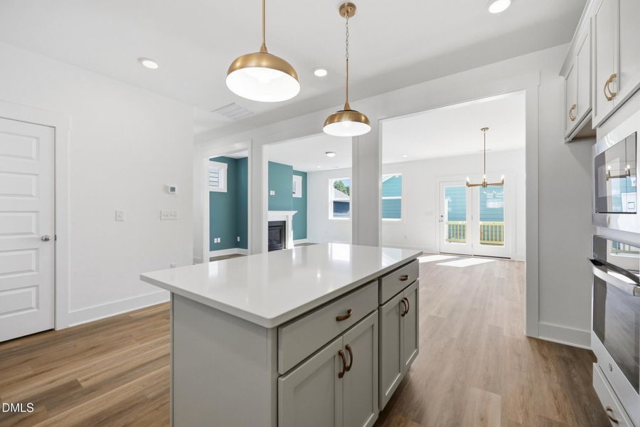 009_WFP-2874 Kitchen_3 - Medium