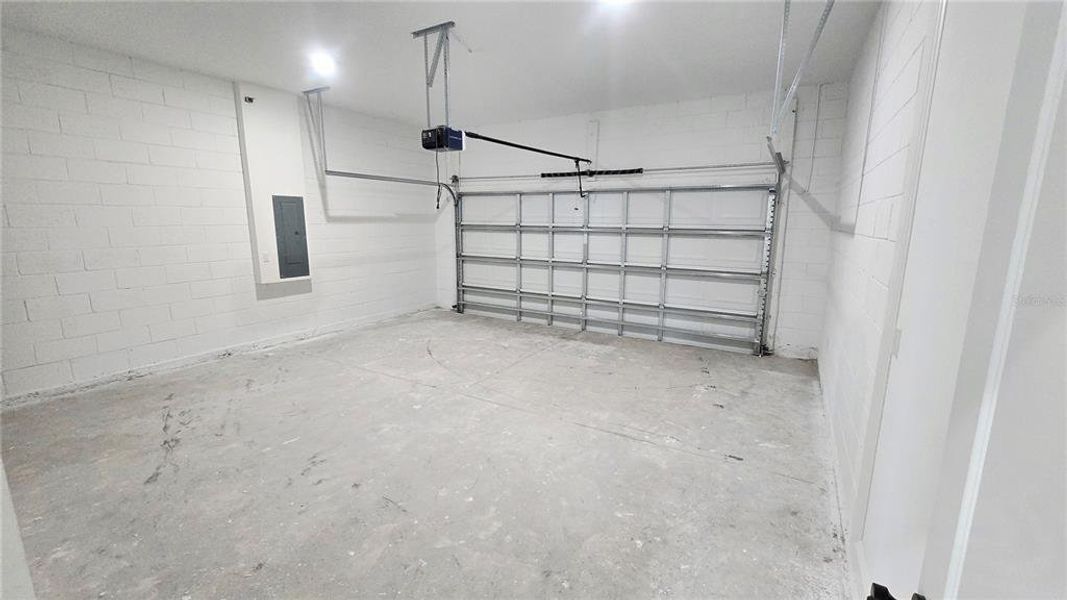 Spacious, unfurnished interior of a new home in , Ocala (Image 36). Spacious, unfurnished interior of a new home in , Ocala (Image 36).