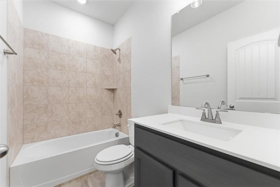 Furnished interior view inside a new home in Northstar, Haslet (Image 5).