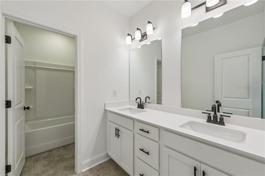 Furnished interior view inside a new home in Auburn Glen, Dacula (Image 16).