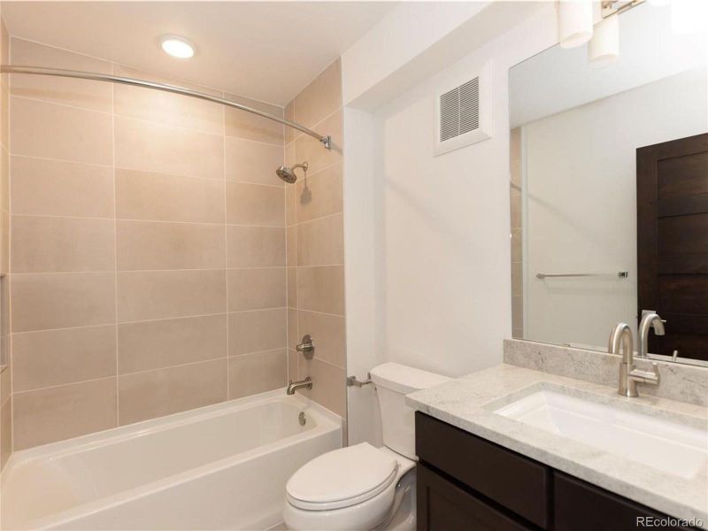 Furnished interior view inside a new home in , Silverthorne (Image 6).