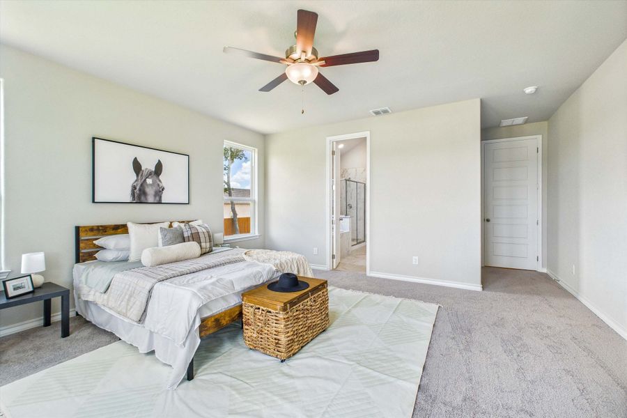 Representative furnished interior of a home built from the The Foster E by Davidson Homes LLC in Potranco Oaks, Castroville (Image 29).