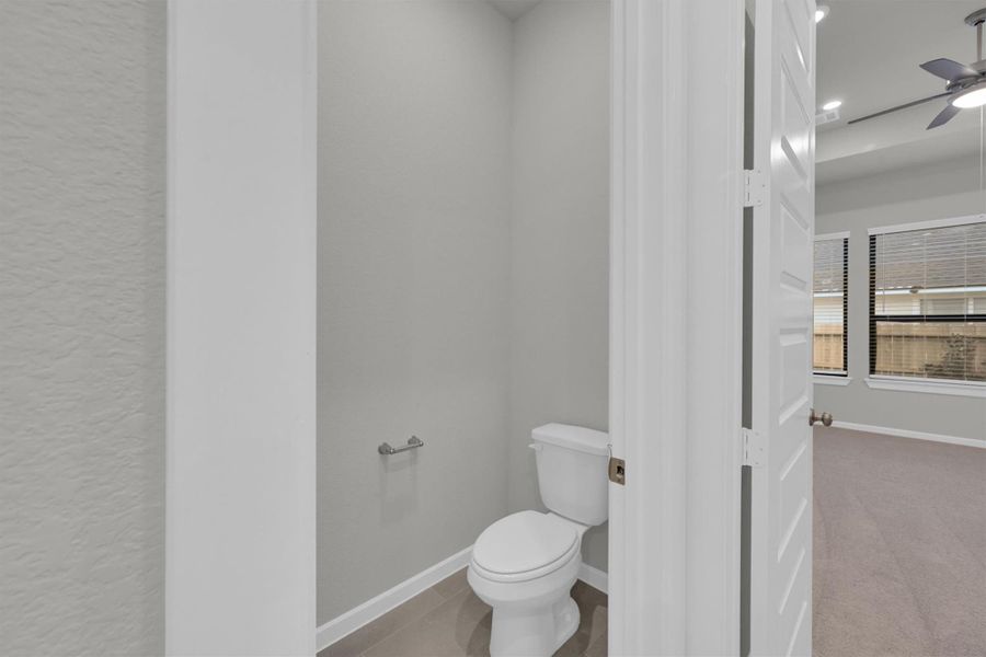 Furnished interior view inside a new home in Summer Place  35', Montgomery (Image 31).