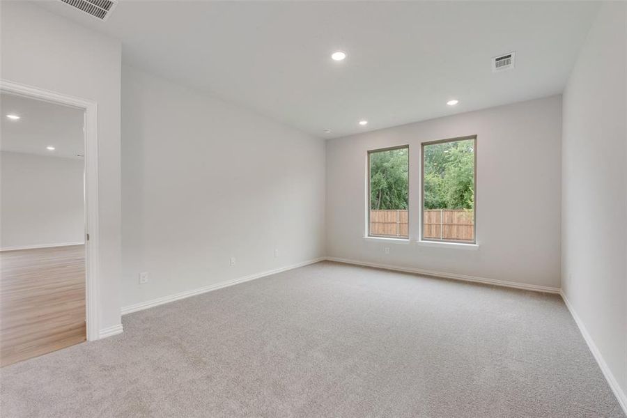 Spacious, unfurnished interior of a new home in Creekside of Crowley, Crowley (Image 24). Spacious, unfurnished interior of a new home in Creekside of Crowley, Crowley (Image 24).