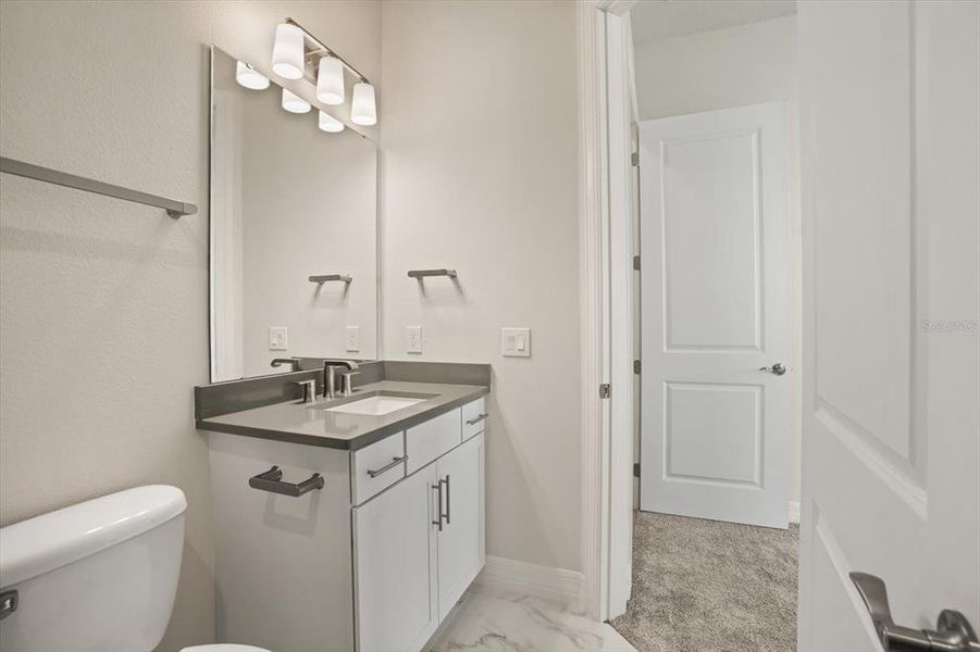 Furnished interior view inside a new home in , Orlando (Image 29).