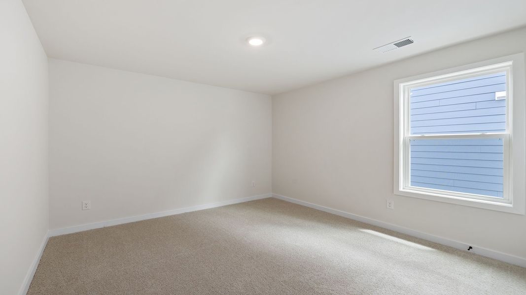 Spacious, unfurnished interior of a new home in Sunset Summits, Spartanburg (Image 24). Spacious, unfurnished interior of a new home in Sunset Summits, Spartanburg (Image 24).