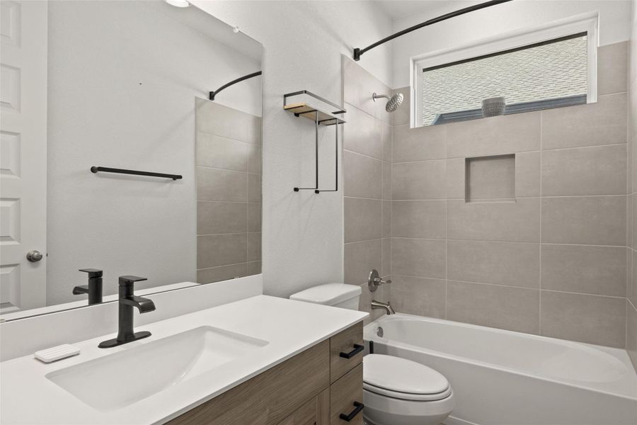 Furnished interior view inside a new home in Sweetwater, Austin (Image 36).