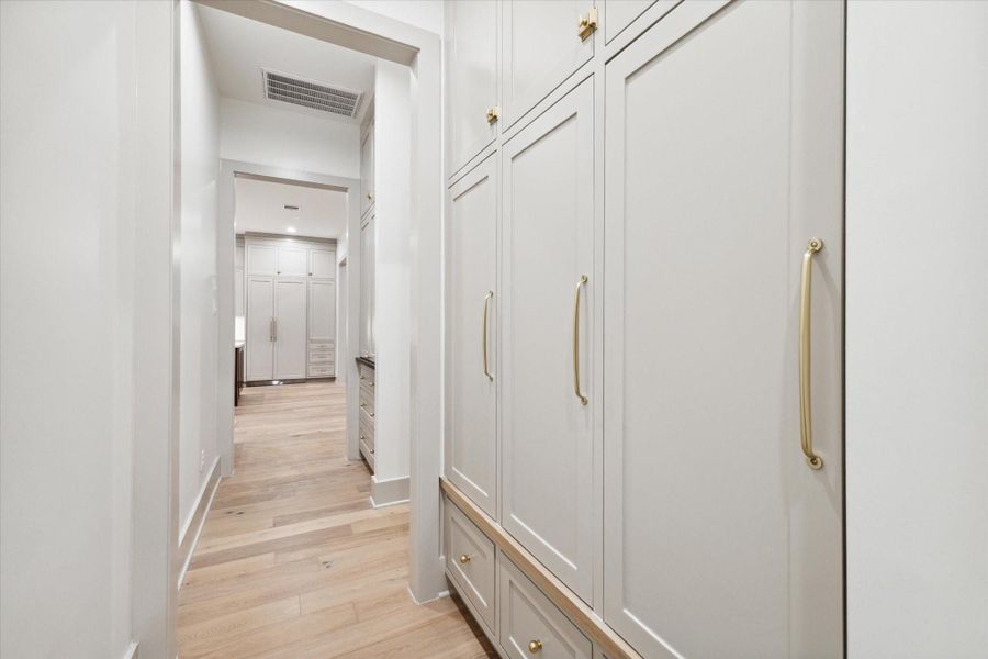 **Previous Builder Project** **Previous Builder Project**