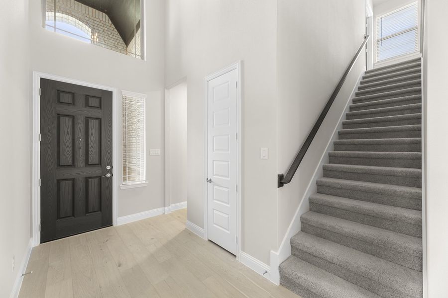 Spacious, unfurnished interior of a new home in Brookshire at Legacy Hills, Celina (Image 16). Spacious, unfurnished interior of a new home in Brookshire at Legacy Hills, Celina (Image 16).