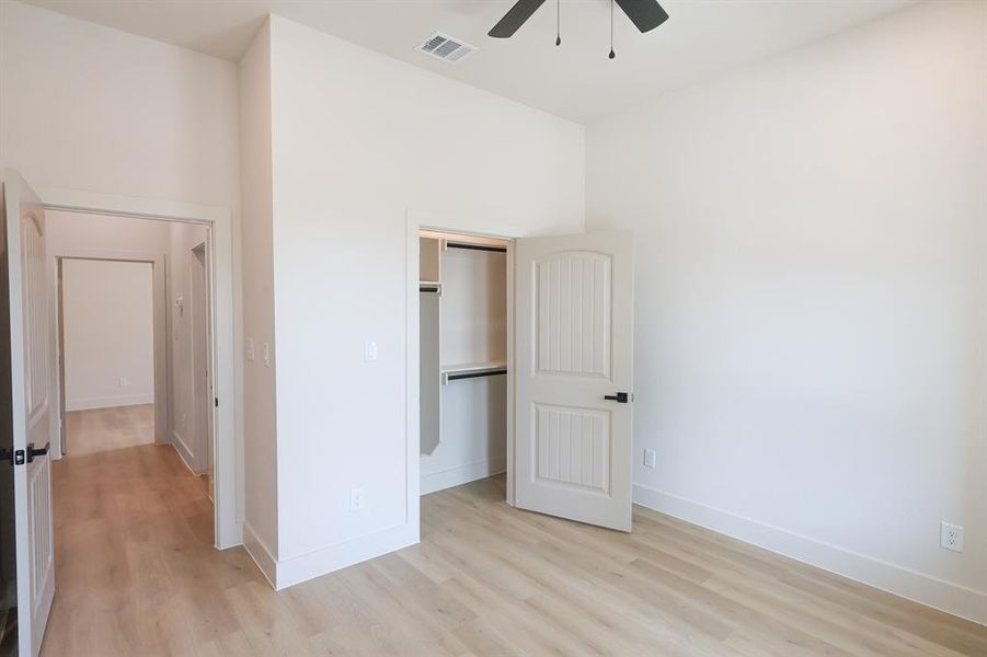 Spacious, unfurnished interior of a new home in , Fort Worth (Image 18). Spacious, unfurnished interior of a new home in , Fort Worth (Image 18).