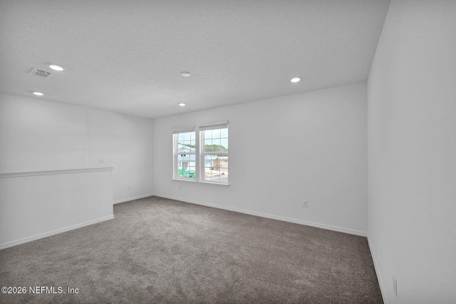 Spacious, unfurnished interior of a new home in Murray Farms, Middleburg (Image 20). Spacious, unfurnished interior of a new home in Murray Farms, Middleburg (Image 20).