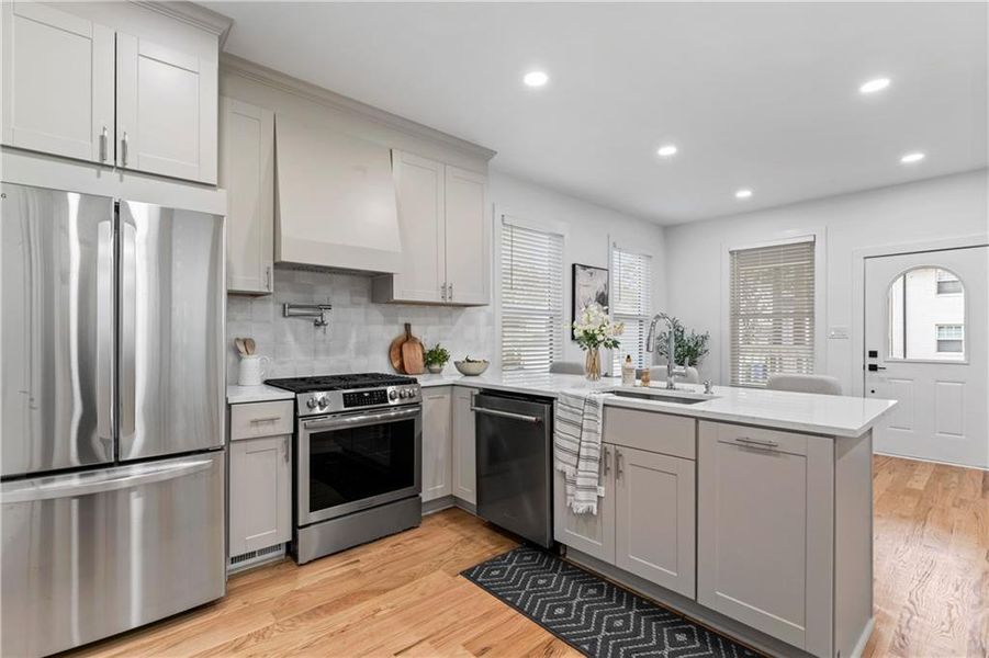 Furnished interior view inside a new home in , Atlanta (Image 7). Furnished interior view inside a new home in , Atlanta (Image 7).