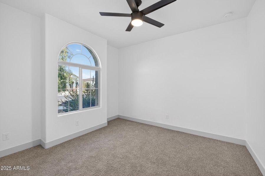 28_6x7a8218 28_6x7a8218