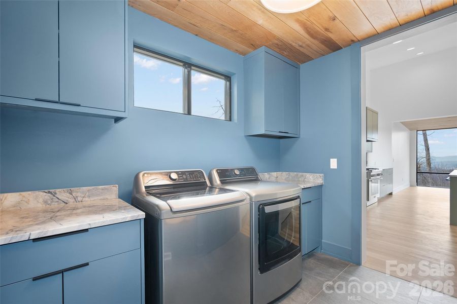 Furnished interior view inside a new home in , Hendersonville (Image 4). Furnished interior view inside a new home in , Hendersonville (Image 4).