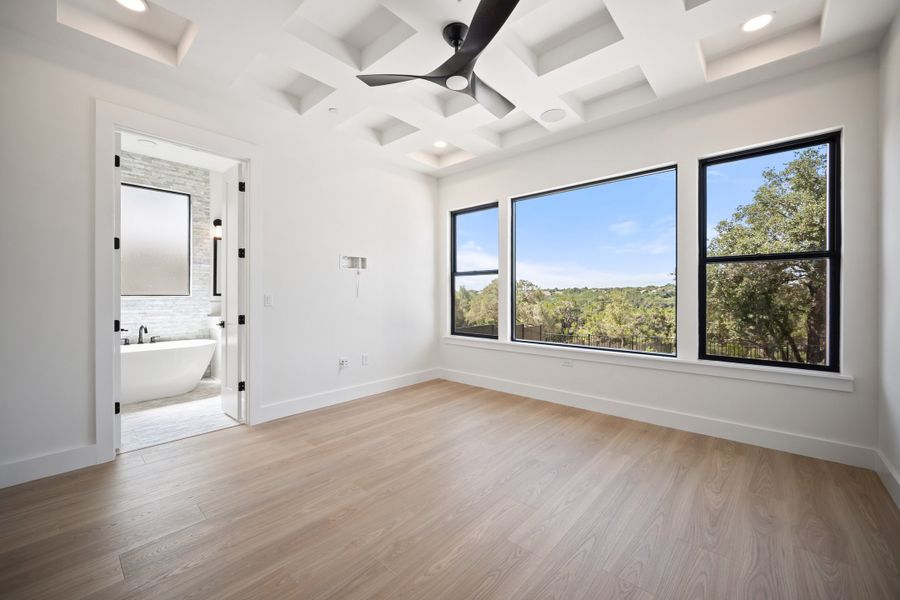 Spacious, unfurnished interior of a new home in Milky Way at River Place, Austin (Image 12). Spacious, unfurnished interior of a new home in Milky Way at River Place, Austin (Image 12).