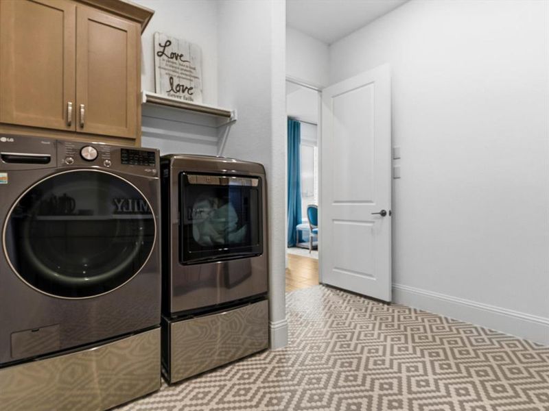Furnished interior view inside a new home in Gean Estates, Keller (Image 36).