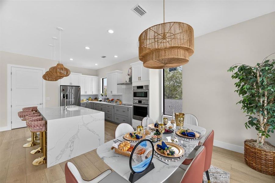 Furnished interior view inside a new home in , St. Petersburg (Image 17).