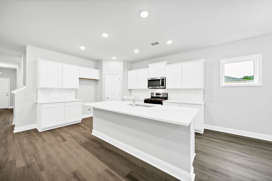 Furnished interior view inside a new home in Monroe Preserve, Chapin (Image 13).