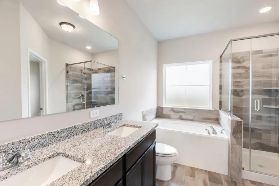 Furnished interior view inside a new home in South Pointe, Temple (Image 6).
