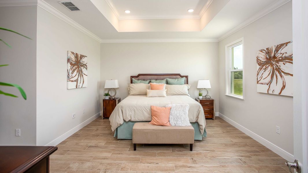 Representative furnished interior of a home built from the Sienna by Maronda Homes in Winding River, St. Marys (Image 9).
