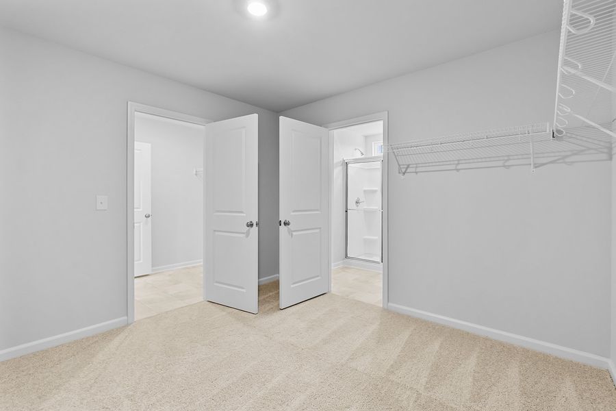 Spacious, unfurnished interior of a new home in Bell West, Kernersville (Image 33).