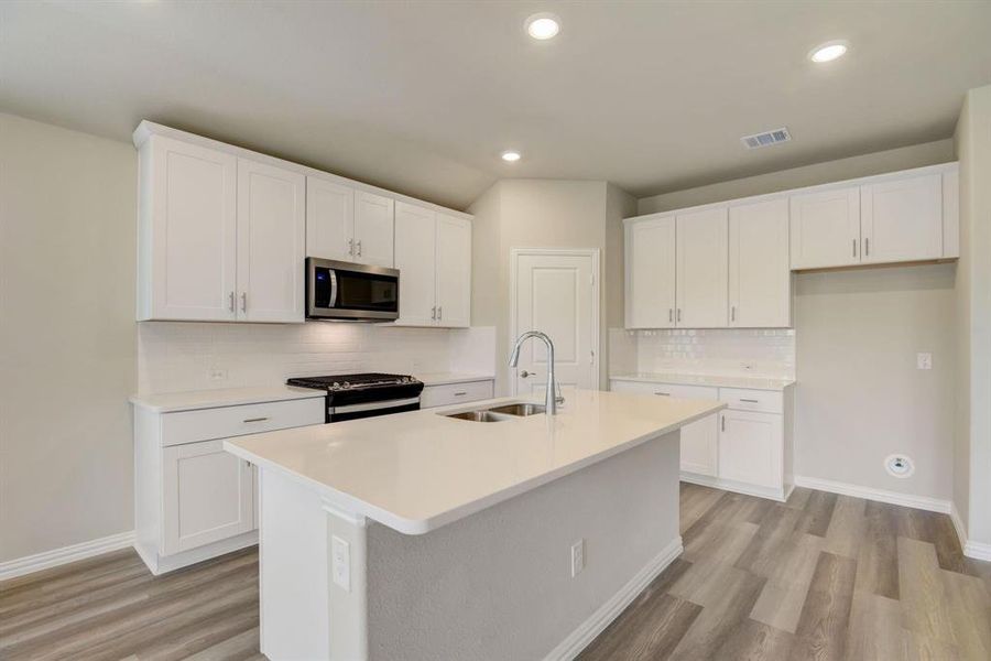 Furnished interior view inside a new home in Stratton Place, Greenville (Image 5).