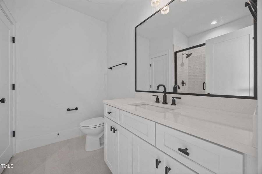 42-web-or-mls-IMG_8274 42-web-or-mls-IMG_8274