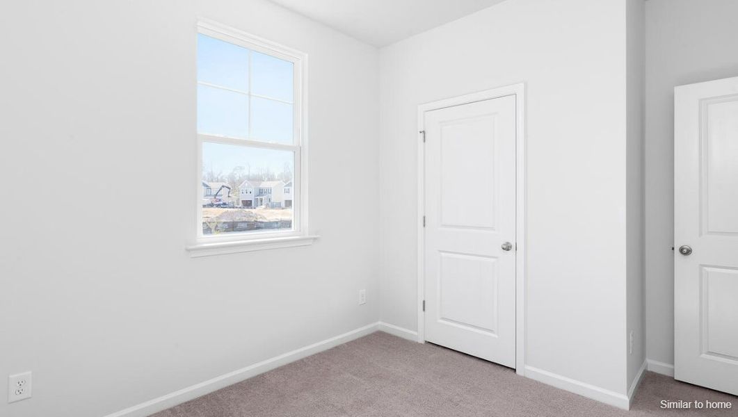 Spacious, unfurnished interior of a new home in Bella Point, Bolivia (Image 25).