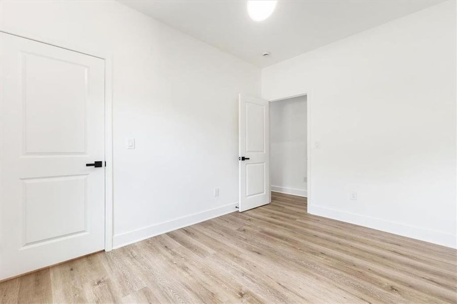 Spacious, unfurnished interior of a new home in , Fairburn (Image 31).