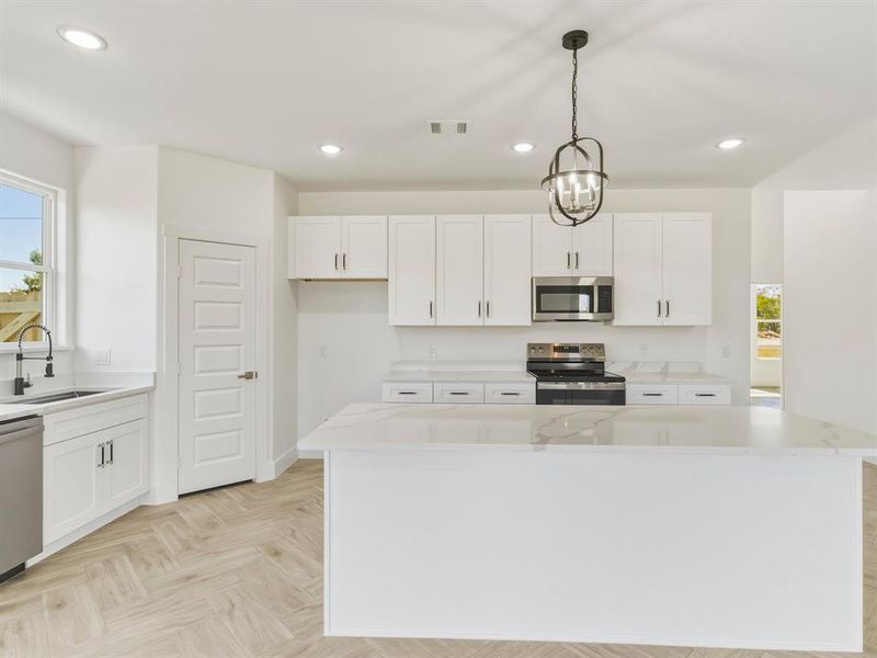 Furnished interior view inside a new home in , Granbury (Image 10).