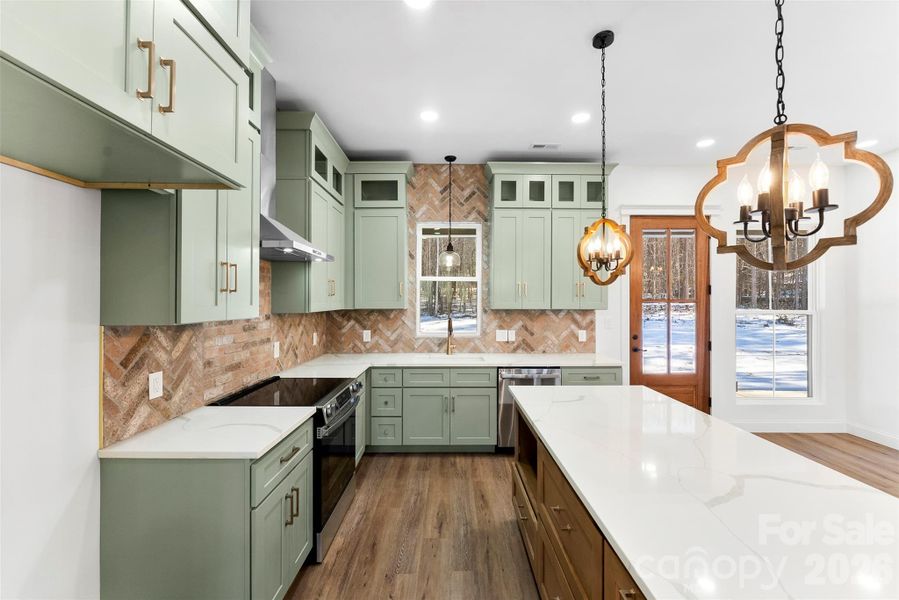 Furnished interior view inside a new home in , Kings Mountain (Image 37).