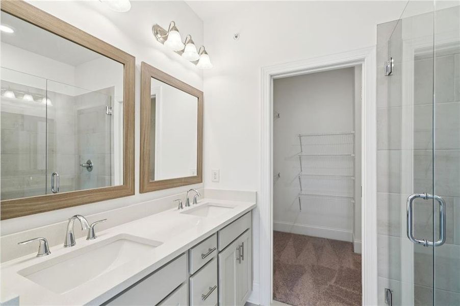 Furnished interior view inside a new home in IveyBrooke, Alpharetta (Image 6).