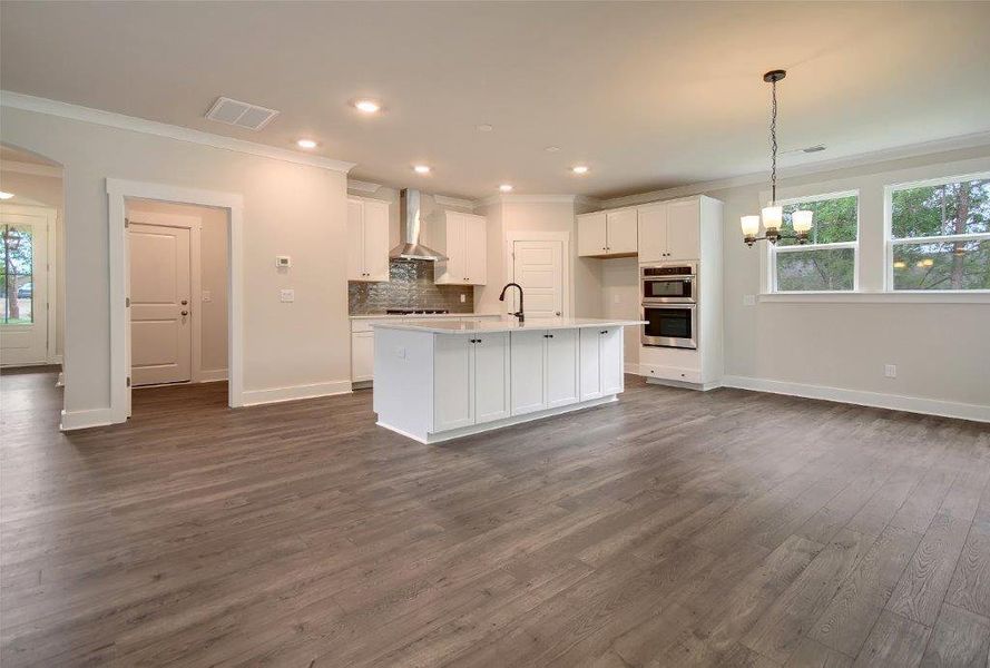 Spacious, unfurnished interior of a new home in Creek Pointe, Moncks Corner (Image 17).