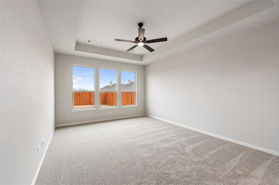 Spacious, unfurnished interior of a new home in Northstar, Haslet (Image 27).