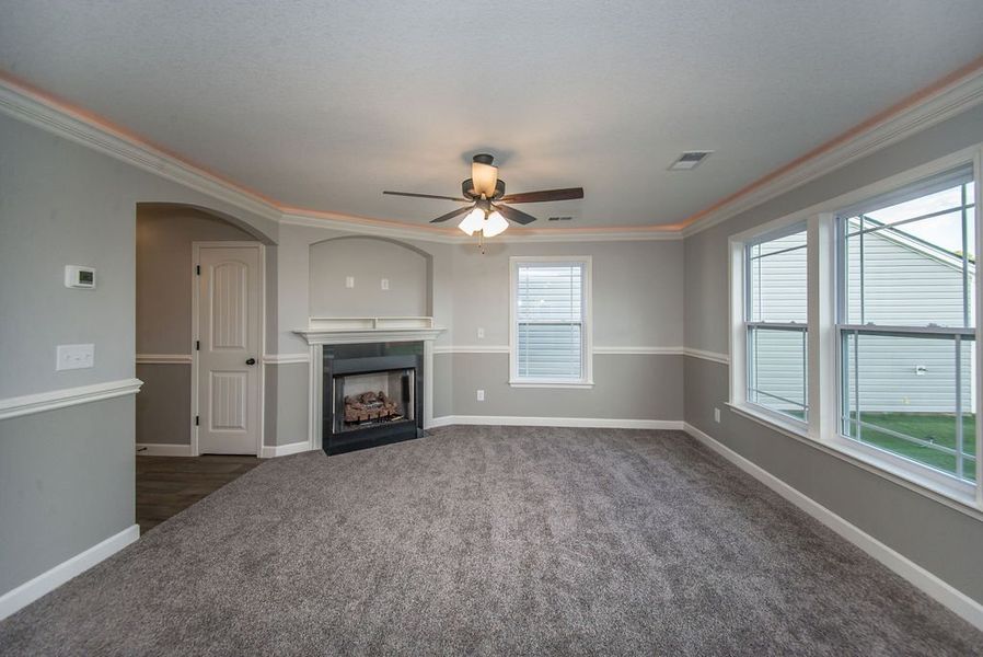 Representative unfurnished interior of a home built from the Heatherwood by Enchanted Homes in Arcadia Village, Spartanburg (Image 43).