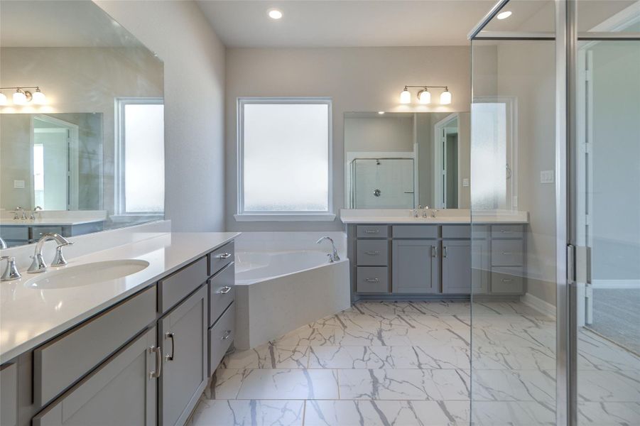 Note: Sample product photo. Actual exterior and interior selections may vary by homesite. Photo may be virtually staged Note: Sample product photo. Actual exterior and interior selections may vary by homesite. Photo may be virtually staged